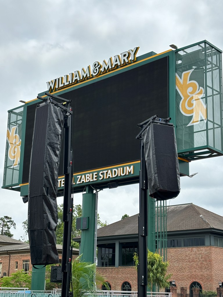Line Array sound system Williamsburg, VA